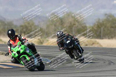 media/Dec-04-2025-Racers Edge (Thu) [[5ebc9f124d]]/3-B Group/1-Session 1 (Turn 7)/